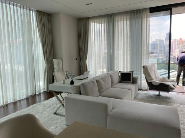 Marque Sukhumvit 39 - Beautifully Furnished 2 Bedrooms / 138 Sqm / BTS Phrom Phong
