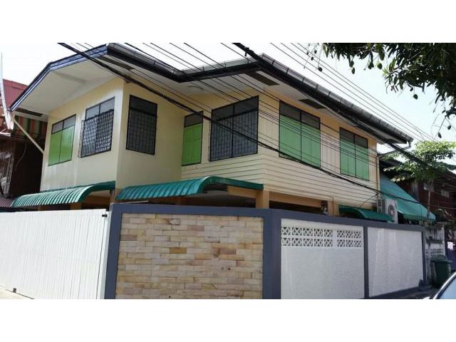 รหัสทรัพย์ B3966 บ้านเดี่ยวให้เช่า ซอยจรัญสนิทวงศ์ 89 ใกล้รถไฟฟ้า บางอ้อ หลังมุมตกแต่งครบ