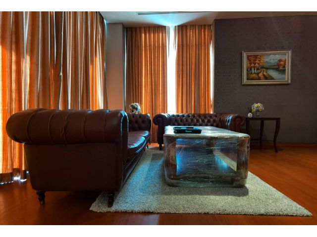 The Sukhothai Residences - Beautifully Furnished 3 Bedrooms / 266 Sq m / BTS Chong Nonsi