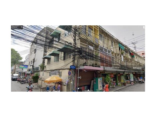 ขายอพาร์ทเม้นต์ 4 ชั้น 92 ห้อง พร้อมอาคารพาณิชย์ 3 ชั้น 16 ห้อง เนื้อที่รวม 495 ตารางวา อยู่ใจกลางเมือง ถนนดินแดง 1