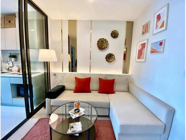 For rent condo life sukhumvit62 New&Beautiful room
