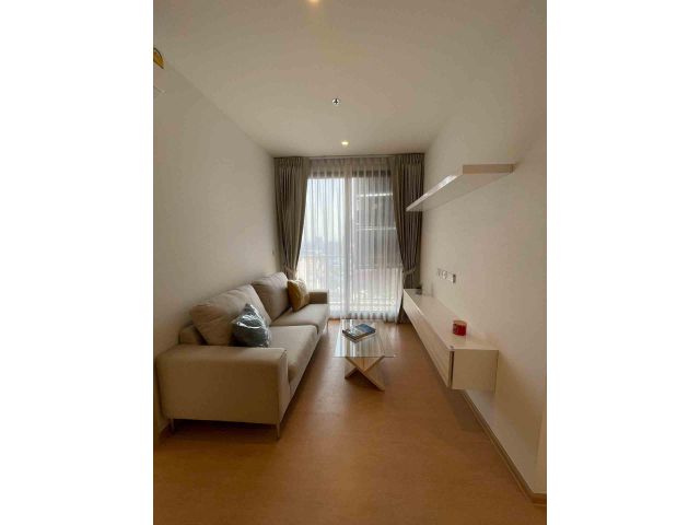 Maru Ekkamai 2 - Brand New Beautifully Furnished 2 Bed / 59.5 Sqm