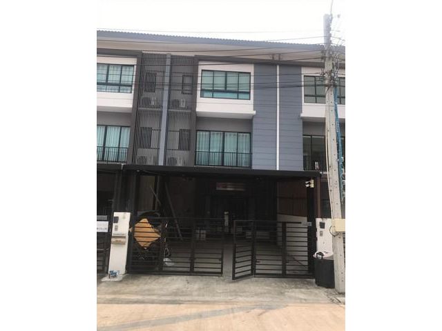 ให้เช่าโฮมออฟฟิศ 3ชั้น เดอะคอนเนคอัพ ซ.ลาดพร้าว126