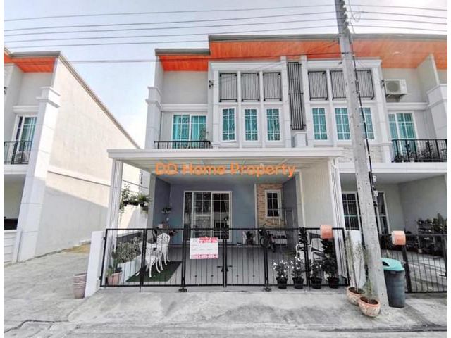 DD00284 ขายทาวน์เฮ้าส์ หมู่บ้านโกลเด้นทาวน์ 2