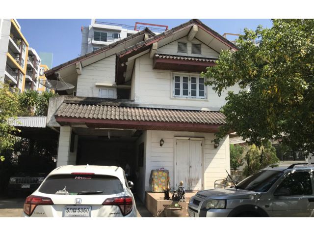 ขายบ้านเดี่ยว ถนนสุขุมวิท 101/1  เขตพระโขนง กทม.
