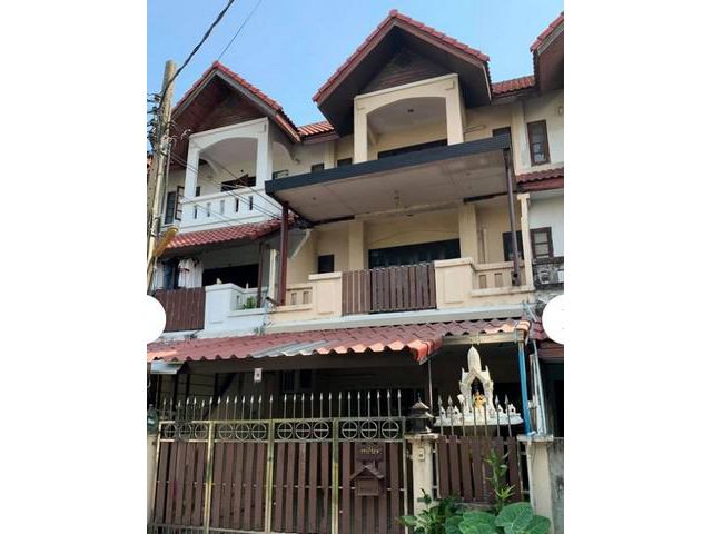 N037ให้เช่าทาวน์โฮม หมู่บ้านโพธิ์แก้ว นวมินทร์