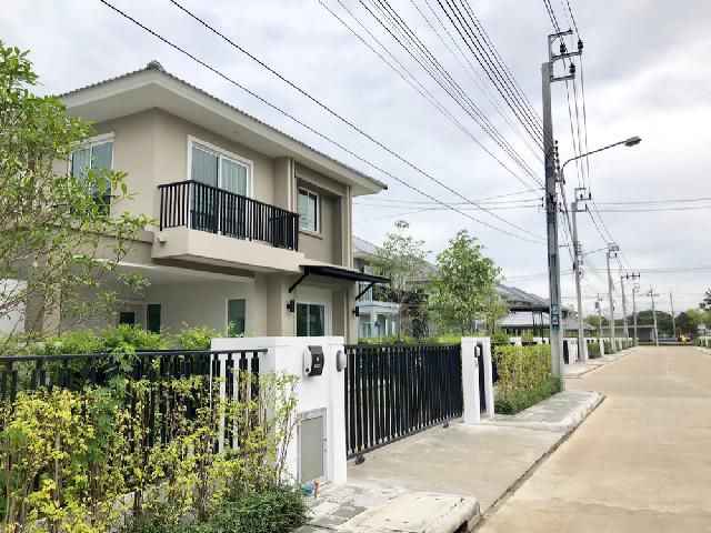 บ้านเดี่ยว 2 ชั้นชวนชื่นไพร์ม บางนา 56 ตร.ว 3 นอน