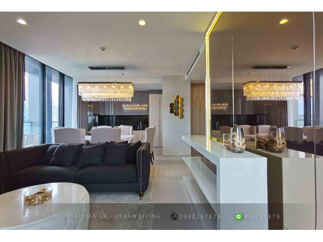 Noble Ploenchit - Beautifully Furnished High Floor Duplex / Ready To Move In