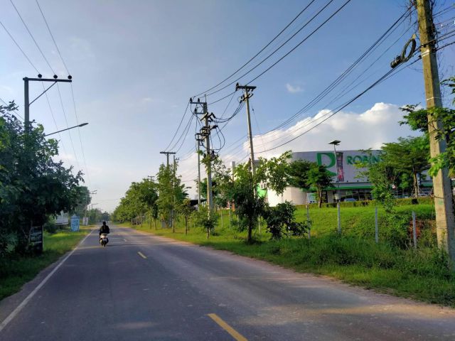 ขายที่ดิน ใกล้ห้างโรบินสัน อ.เมืองบุรีรัมย์ เนื้อที่ 4 ไร่