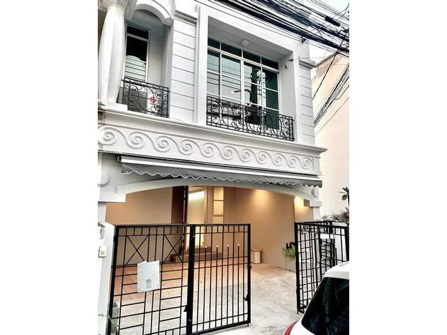 ให้เช่าทาวน์โฮม บ้านกลางเมืองลาดพร้าว-โยธินพัฒนา