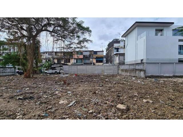 ขายที่ดิน 276 ตรว. โชคชัย 4 ซอย 50