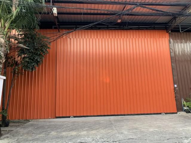 ให้เช่าโกดัง พร้อมออฟฟิศ 240 ตรม. ลาดพร้าว101