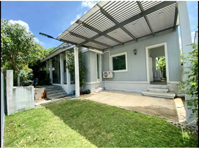 บ้านเดี่ยว ชั้นเดียว หลังมุม ให้เช่า พื้นที่ 65 ตรว.  ม.วราบดินทร์ ลำลูกกาคลอง5   ติดบิ๊กซีคลอง5