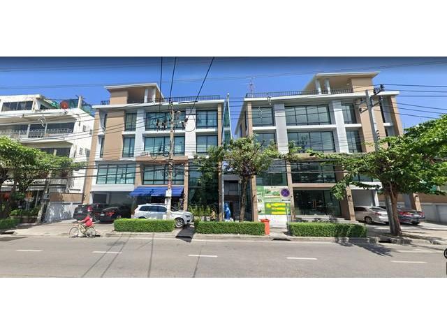 ให้เช่าอาคารสำนักงาน 4 ชั้น ย่านบางคอแหลม เจริญกรุง พระราม 3 แยกถนนตก มีที่จอดรถให้เช่าจอด เหมาะเป็นสำนักงาน Showroom