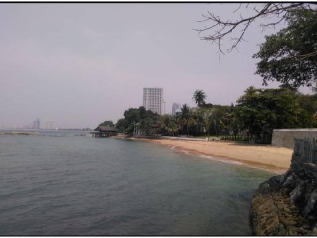 ขายที่ดินพัทยา-บางเสร่ติดชายหาดส่วนตัว เนื้อที่ 86-1-15 ไร่ ขายไร่ละ 50 ล้าน