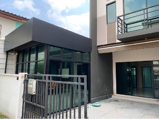 ให้เช่าบ้านกลางเมือง3ชั้น พหลโยธิน50  3นอน  5แอร์