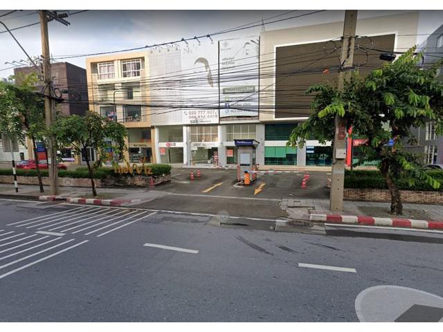 ให้เช่าอาคารพาณิชย์ 4ชั้น ริมถนนรัชดาภิเษก ติดMRT