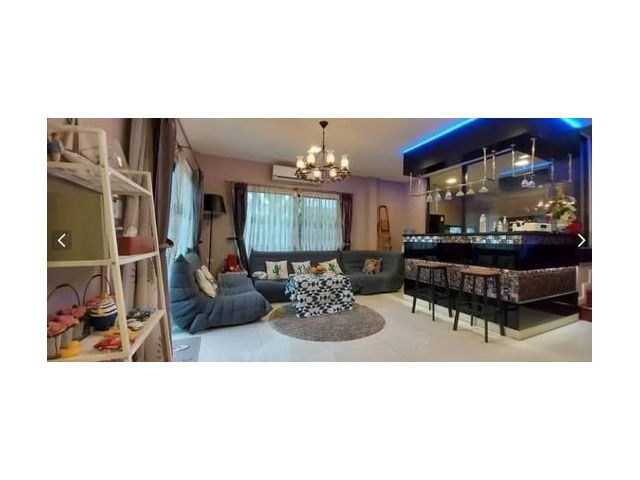 ขายบ้านเดี่ยว 2 ชั้น  หมู่บ้านมัณฑนา เลค