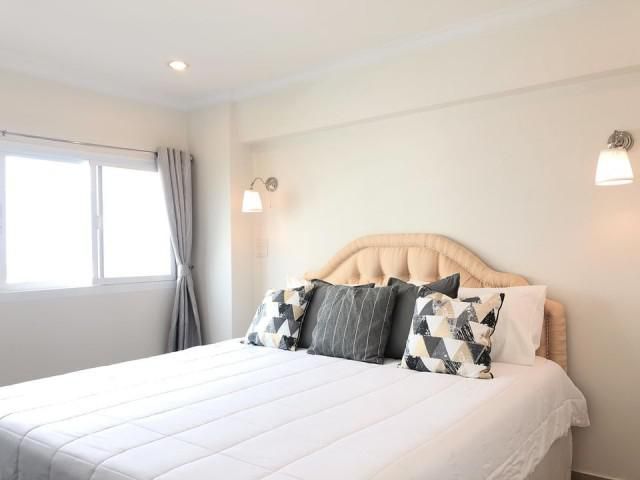 Code.A2124 Thonglor Tower Condominium )   ขนาด 50 ตรม อยู่ชั้น 12 หันทางทิศเหนือ ลมดี ไม่โดนแดดบ่าย