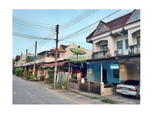 ขายด่วน ทาวน์เฮ้าส์ 2 ชั้น ซอย เทศาพัฒนา 11/1 หาดใหญ่ใน เนื้อที่ 23 ตร.ว แปลงริม ทำเลดี
