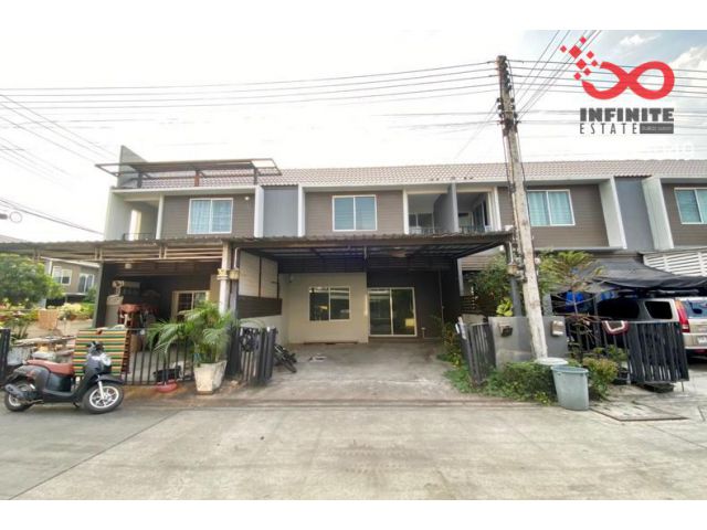 ขายทาวน์เฮ้าส์ 2 ชั้น หมู่บ้านเดอะ คัลเลอร์ส รังสิต-คลอง 4