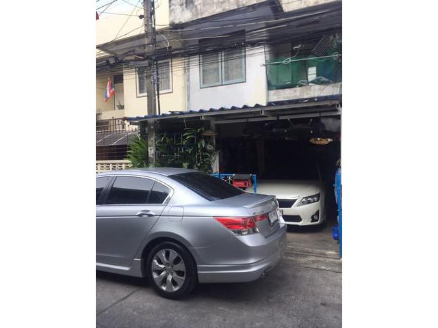 ขายด่วน หมู่บ้าน ทุนอร่าม สำโรงเหนือซอย4