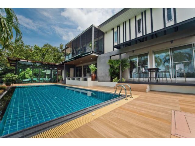 ขายบ้าน Pool Villa Ocean View Village, Bangsaray 2 ชั้น อยู่เนินเขามองเห็นวิวทะเล ขนาด 2-1-75 ไร่ 2 ห้องนอน 4 ห้องน้ำ ตก