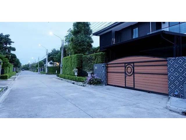 ให้เช่า บ้านเดี่ยว 2ชั้น  วัชรพล สุขาภิบาล5
