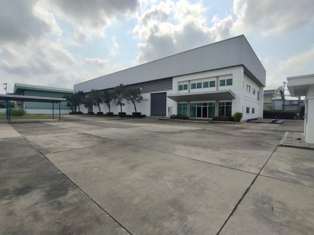 ขายโรงงาน 2-3-94 ไร่  มี รง.4 ปั้มเหล็ก คลองสี่วา สมุทรสาคร ใกล้ถนนพระราม 2