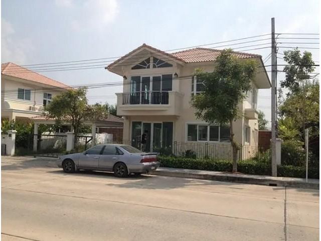 ให้เช่าบ้าน ม.ศุภาลัยพาร์ควิล ร่มเกล้า-สุวรรณภูมิ