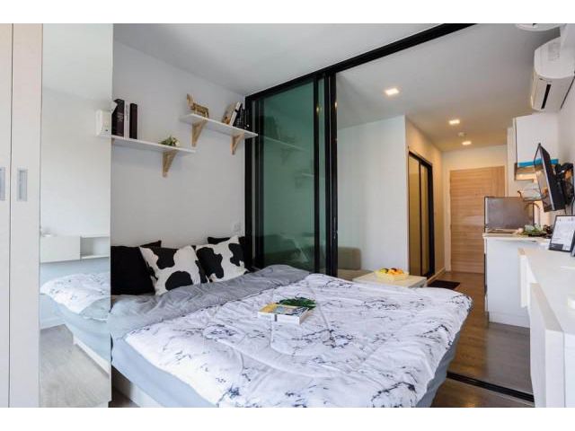 รหัสทรัพย์ B4145 ให้เช่า Pause condo สุขุมวิท 103 (เฟอร์นิเจอร์ครบเครื่องใช้ไฟฟ้าครบ ตกแต่งอย่างดี)