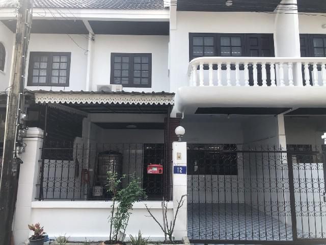 เช่าทาวน์โฮม 23 ตรว. 3นอนลาดปลาเค้า 22 ฝั่งวังหิน