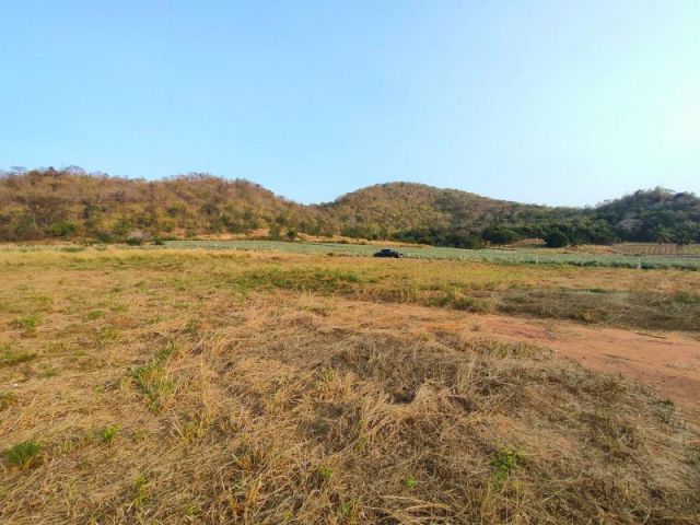ขายที่ดิน 2 ไร่ วิวภูเขาสวย อากาศดี