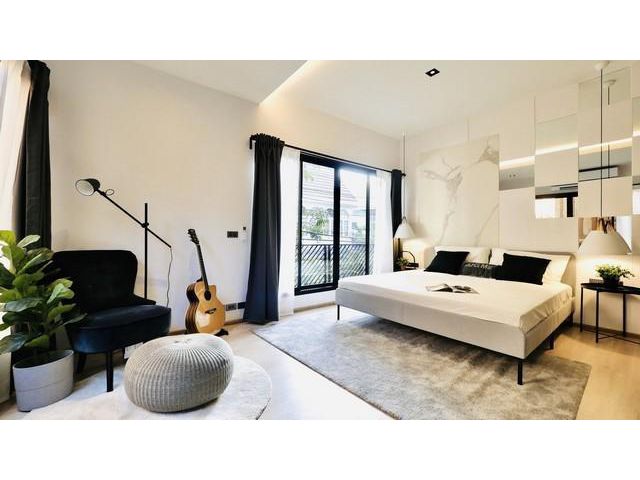 ให้เช่าทาวน์โฮม 2ชั้น สุขุมวิท49 ตกแต่งครบ style modern loft ใกล้ BTS พร้อมพงษ์ เเละ BTS ทองหล่อ