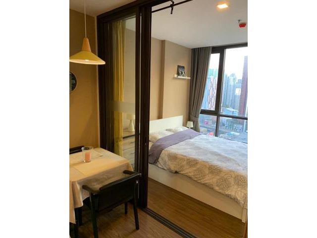 Code.A2464 The Line สุขุมวิท 71 รายละเอียด Hot deal price 16,000 THB/ month 1 Bedroom (30 sq.m.) Hig