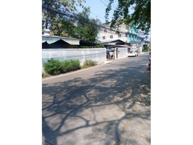 ขายที่ดินเปล่า นวมินทร์ 42