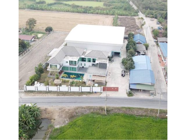 ขายบ้านสวย พร้อมสระว่ายน้ำส่วนตัว อำเภอบางบัวทอง จังหวัด​นนทบุรี
