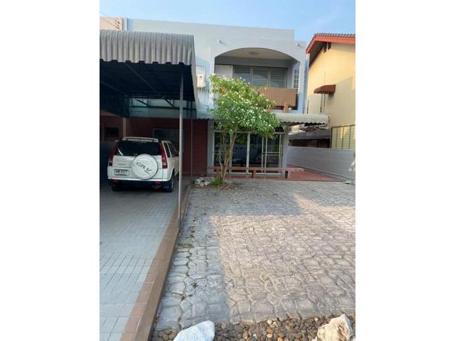 ให้เช่าบ้านเดี่ยว หมู่บ้านเมืองทอง พัฒนาการ74