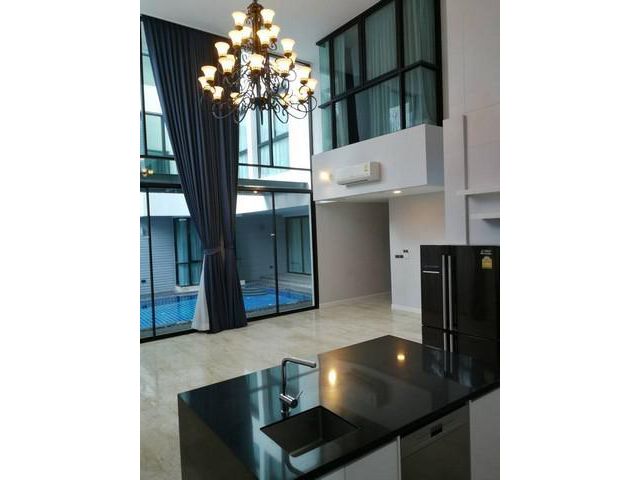 บ้านเดี่ยว 3ชั้นย่านสุขุมวิท 39