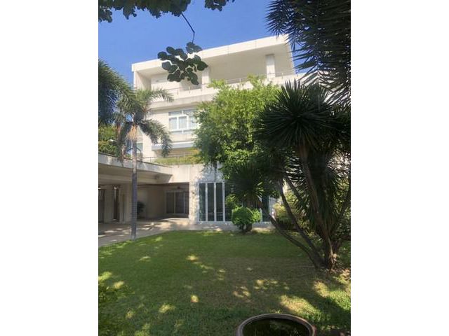 ให้เช่า Modern House for RENT (4 ชั้น)