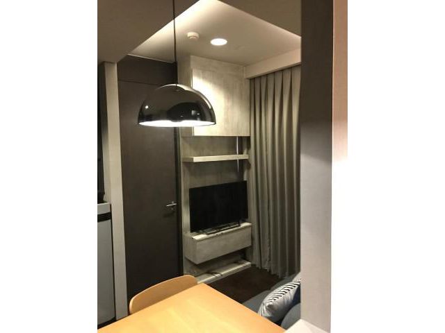 รหัสทรัพย์ B4256 ให้เช่า The Lumpini 24 ใกล้รถไฟฟ้า BTS พร้อมพงษ์ (ตกแต่งหรูหราและมีสไตล์)