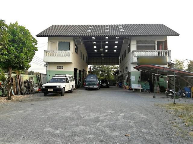 ขาย บ้าน 2ชั้น เหมาะทำอู่โกดัง อยู่ในซอยเพชรเกษม77 เขตหนองแขม 152ตรว 3นอน 5น้ำ ขาย 7ล้าน      ติดต่อคุณ สมศักดิ์ Tel: 09