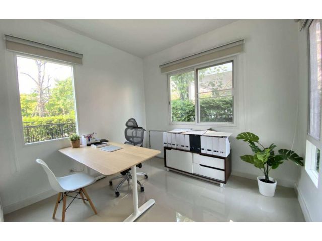 บ้านเดี่ยว  ม.อิคอนเนเจอร์ รามอินทรา 109  จ.กทม.