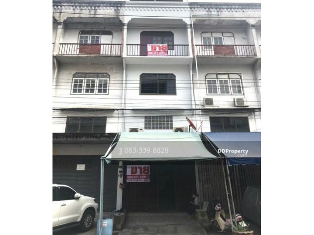 ขายอาคารพาณิชย์ 1 คูหา 3 ชั้นครึ่ง 23.2 ตรว ทำเลดีใกล้ถนนใหญ่ เข้าได้ทั้ง พระราม2 ซอย 54 และ 56 หลังเซ็นทรัลพระรามสอง