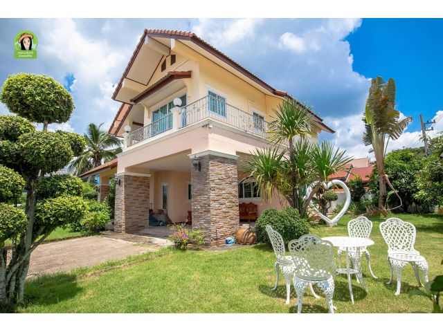บ้านฝรั่งสวยสุดหรุ บ้านไม้ค้างตก ใกล้เจริญศรี ราคา 4.9 ล้านบาทเท่านั้น