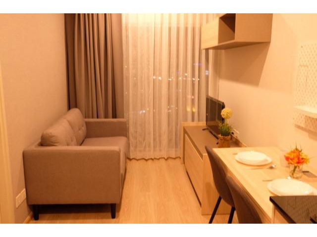 Code.A2882 คอนโด โนเบิล รีวอลฟ์ รัชดา ห้องสวย ให้เช่าคอนโดฯ โนเบิล รีวอล์ฟ รัชดา1 (Noble Revolve Rat