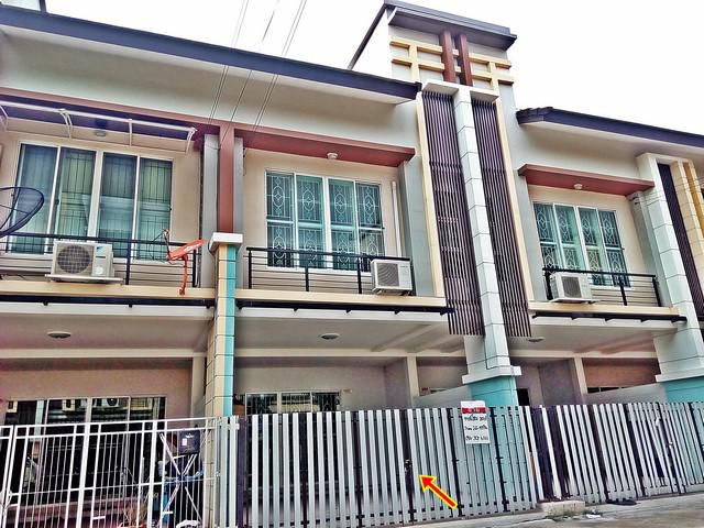 ขายทาวน์โฮม 2ชั้น RK office park ติดถ.สุวินทวงศ์