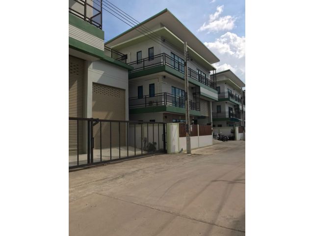 ขายโรงงานสร้างใหม่ 120 ตรว. 826 ตรว. บางกระดี่ กรุงเทพ ราคาถูก