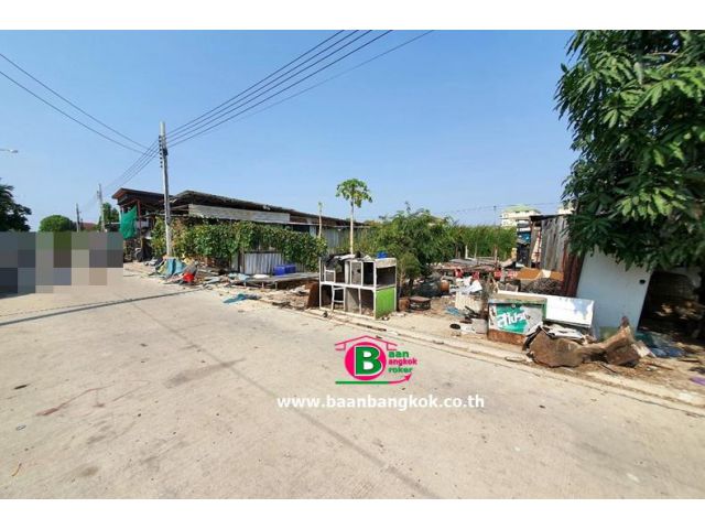 ที่ดินเปล่า ซอยลาดพร้าว 126 เนื้อที่ 170 ตรว. ทรงผืนผ้าสวย กว้างxลึก ประมาณ 20x34 m ถนนหน้าแปลงคอนกรีตกว้าง 6 m