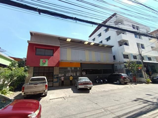 ให้เช่าโกดังใหม่พร้อมออฟฟิศ ย่านรามคำแหง 440 ตรม.ใกล้แยกลำสาลี ลัดไปถนนศรีนครินทร์ได้
